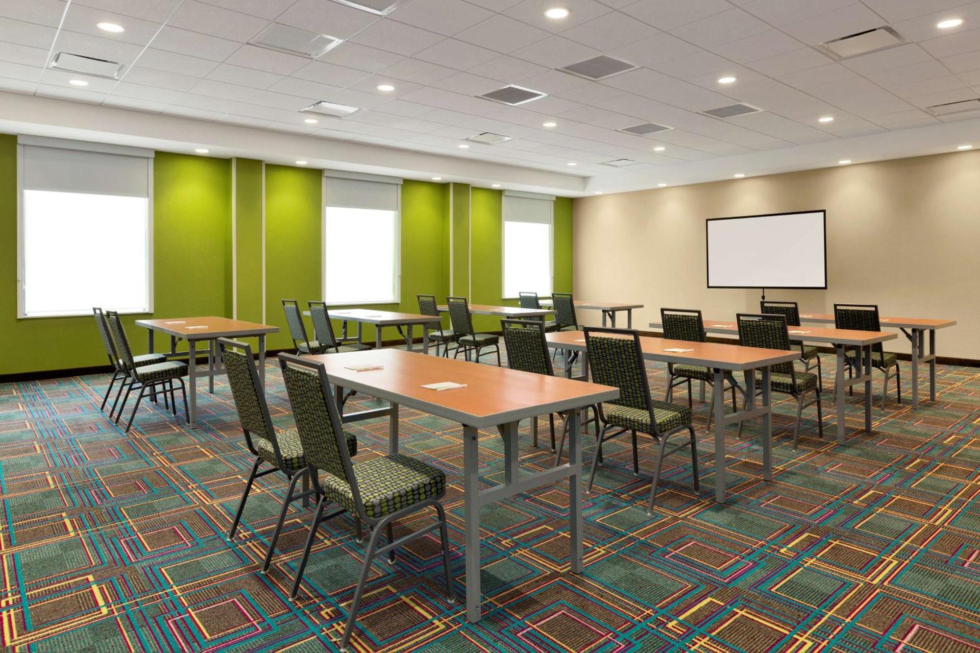 Home2 Suites By Hilton Hasbrouck Heights Eksteriør billede